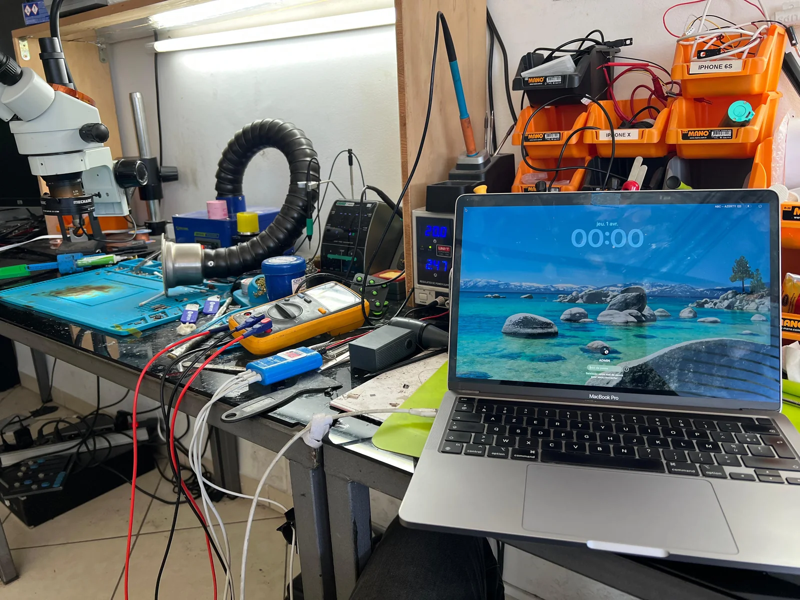 MacBook pris en charge dans l’atelier iMad Tech